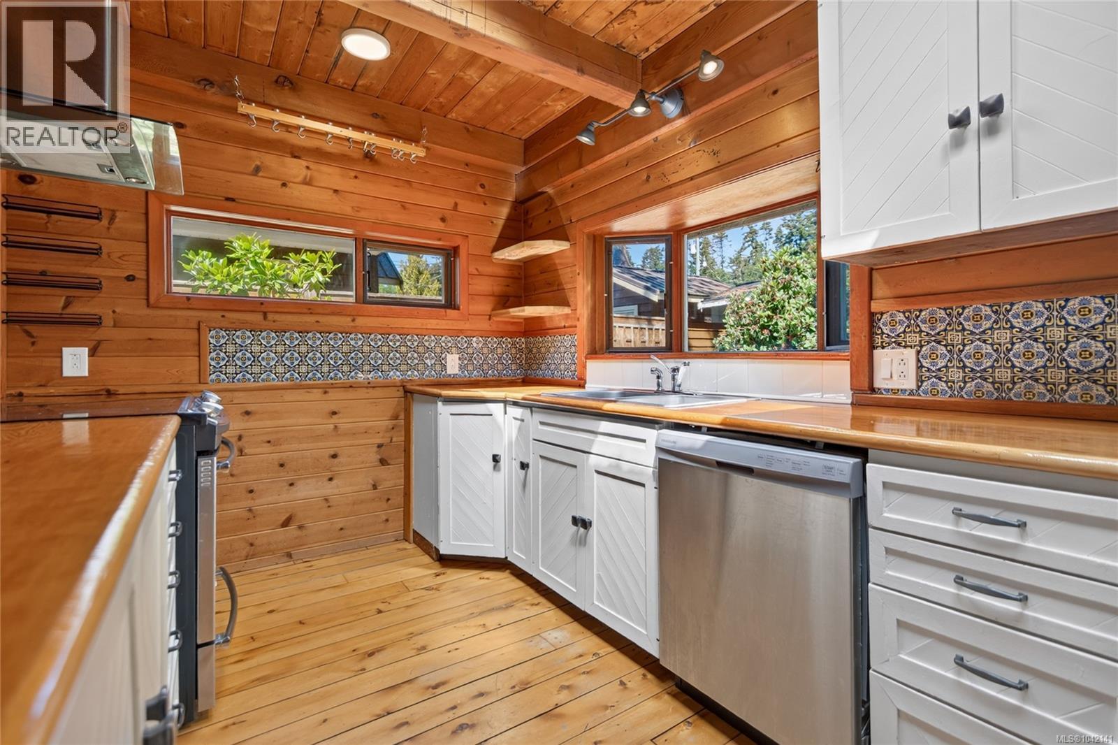 1162 Booth Rd SW - 23