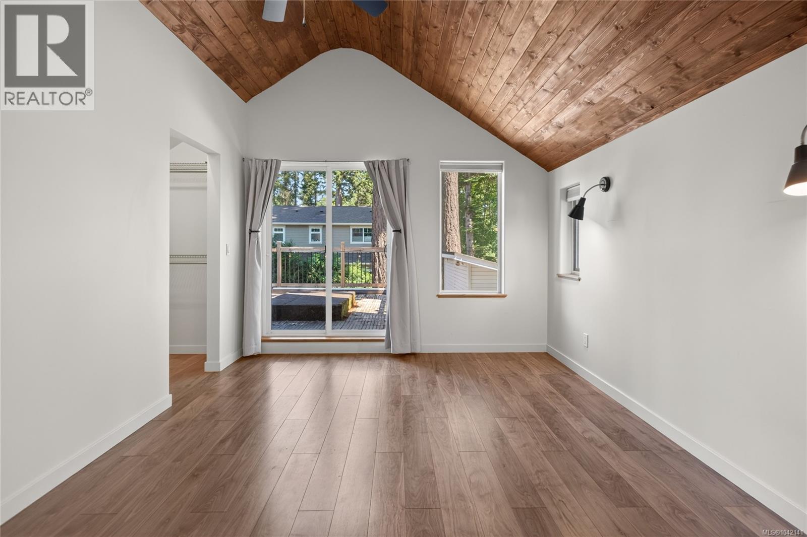 1162 Booth Rd SW - 38