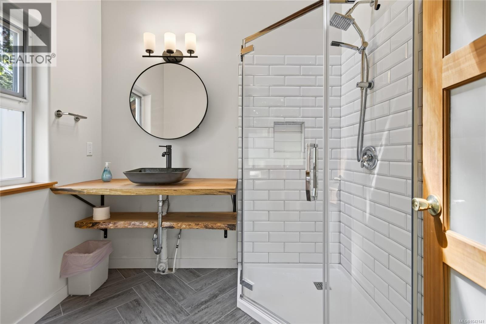 1162 Booth Rd SW - 41