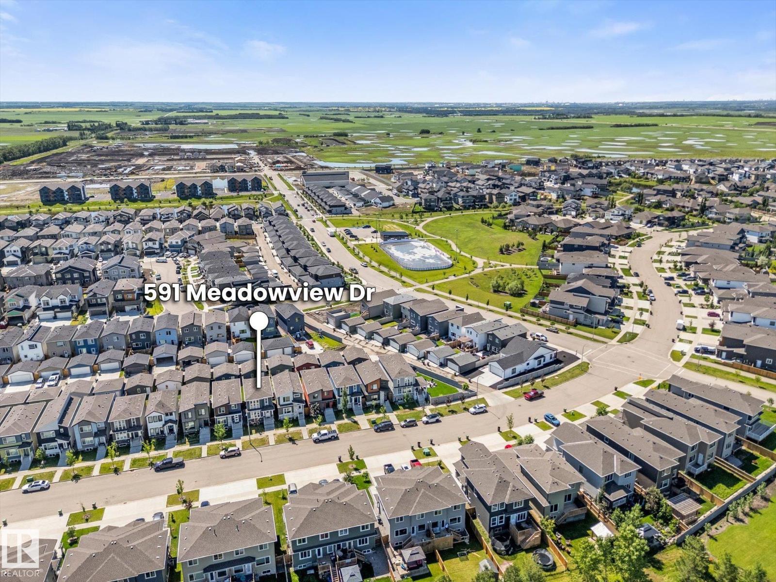 591 MEADOWVIEW DR — photo 32