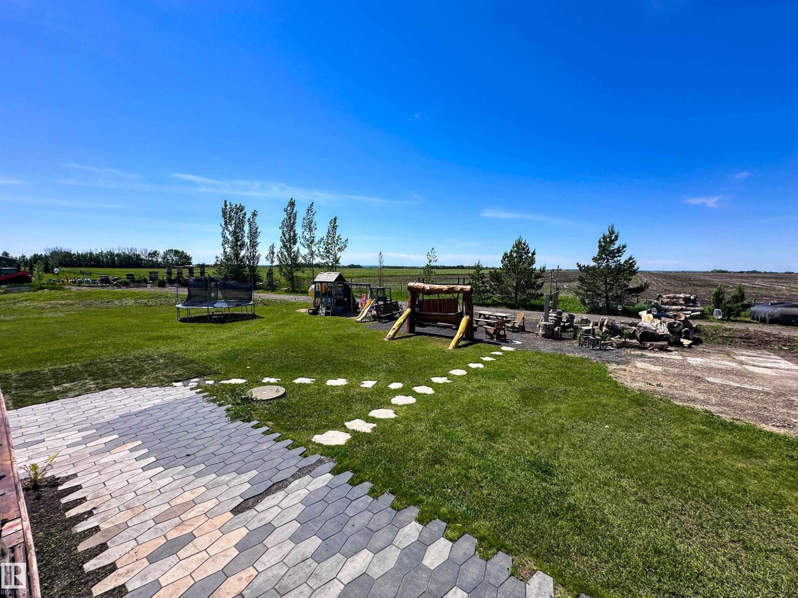 55310 RGE ROAD 261 — photo 47