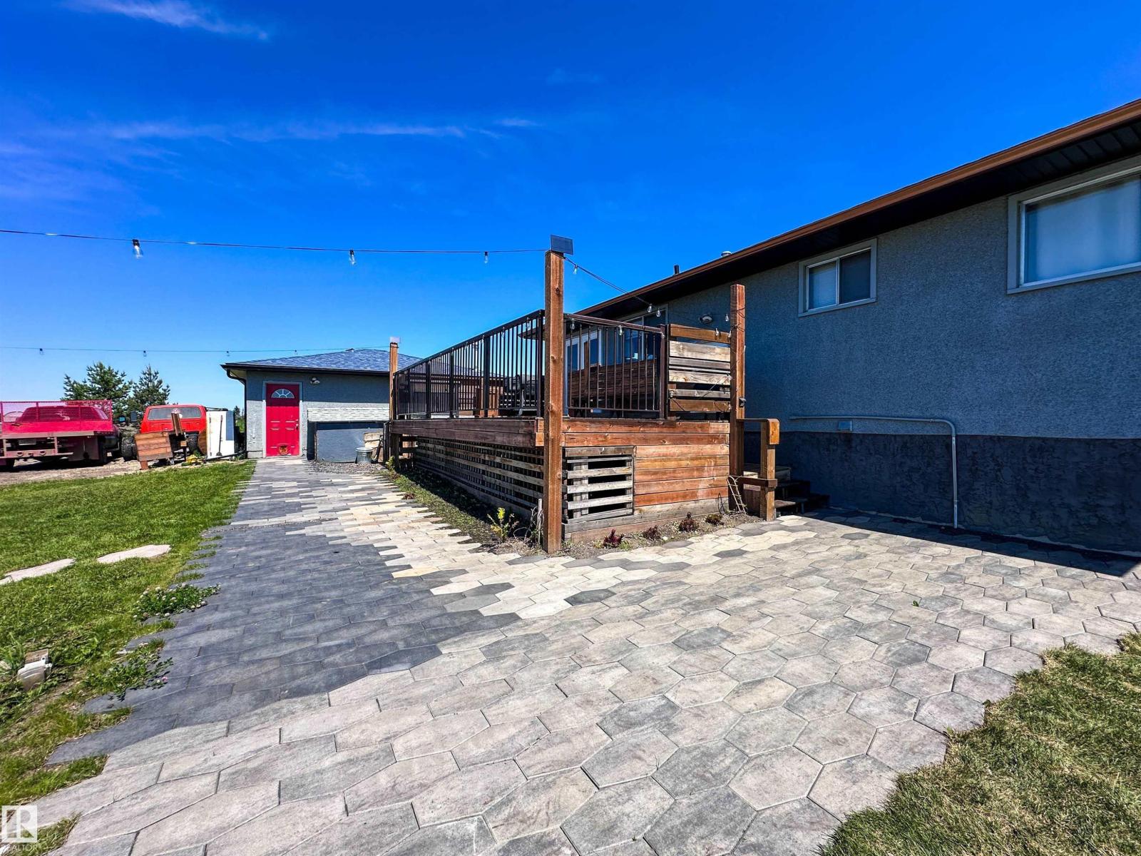 55310 RGE ROAD 261 — photo 46
