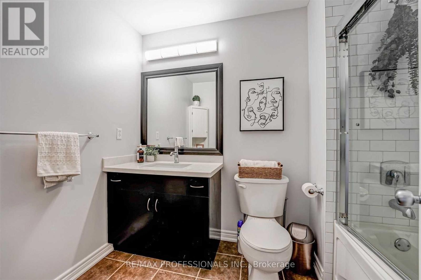 676 ROWLEY COMMON - 20