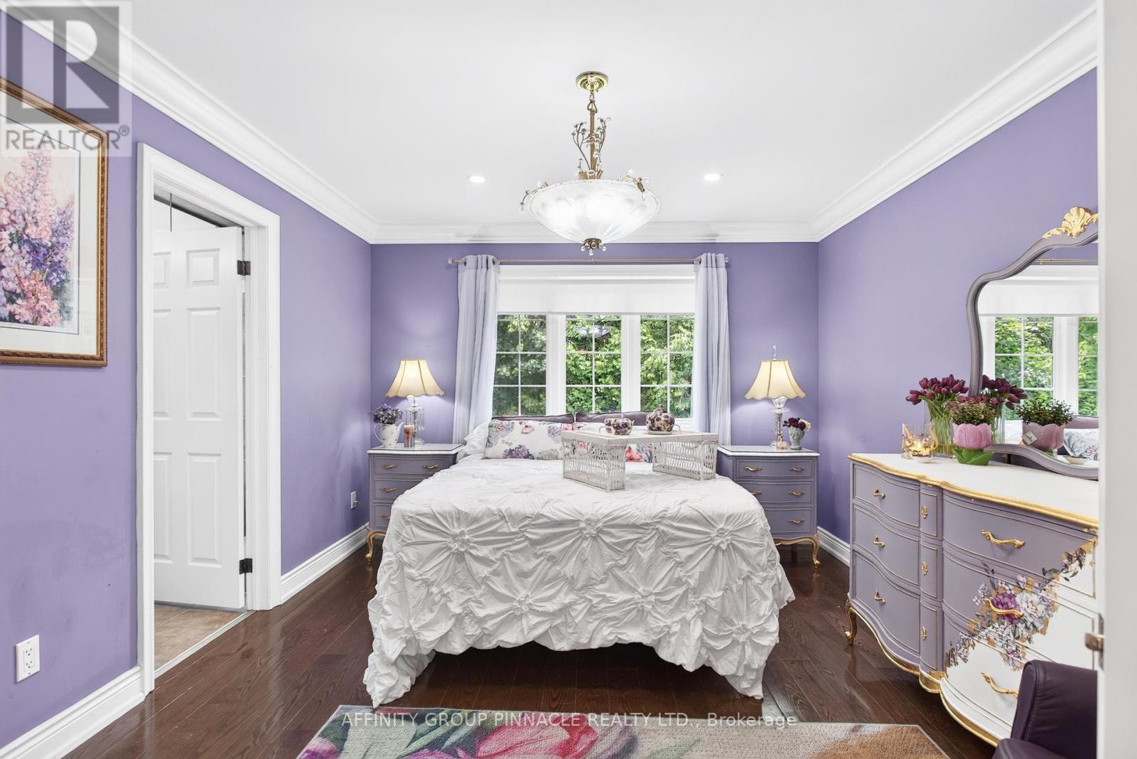 2 FALLINGBROOK CRESCENT - 24