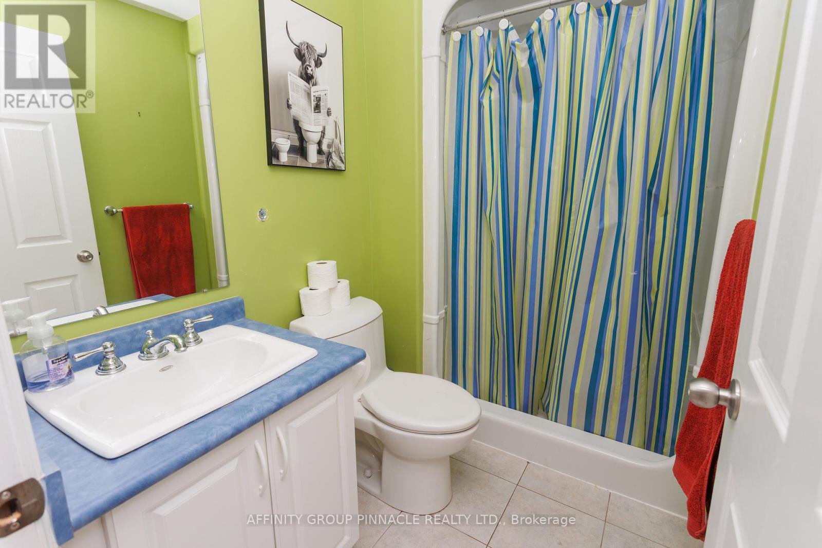 2 FALLINGBROOK CRESCENT - 39