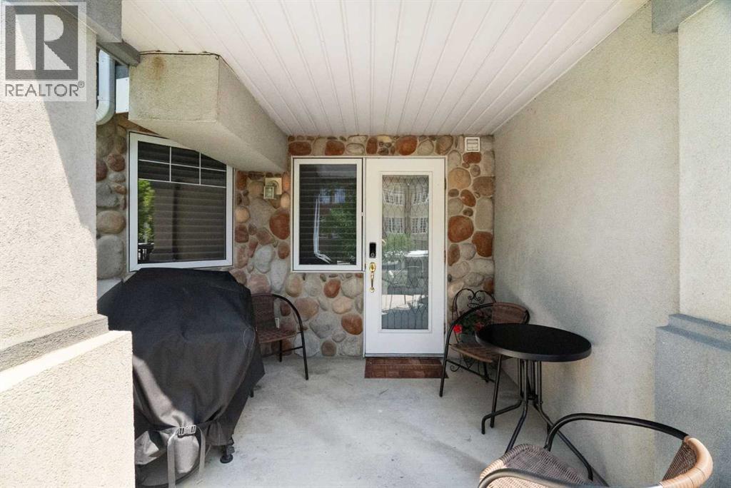 #103 2422 Erlton Street SW - 15
