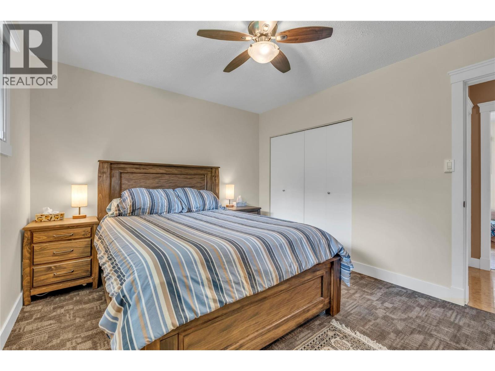 12016 Grant Avenue, Summerland