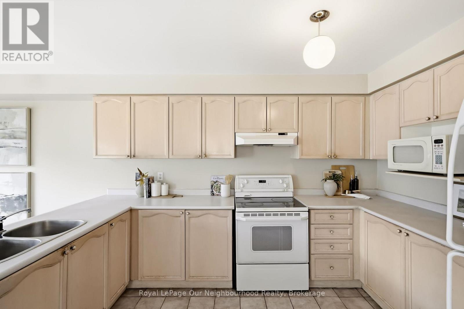 24 WETHERBURN DRIVE - 11