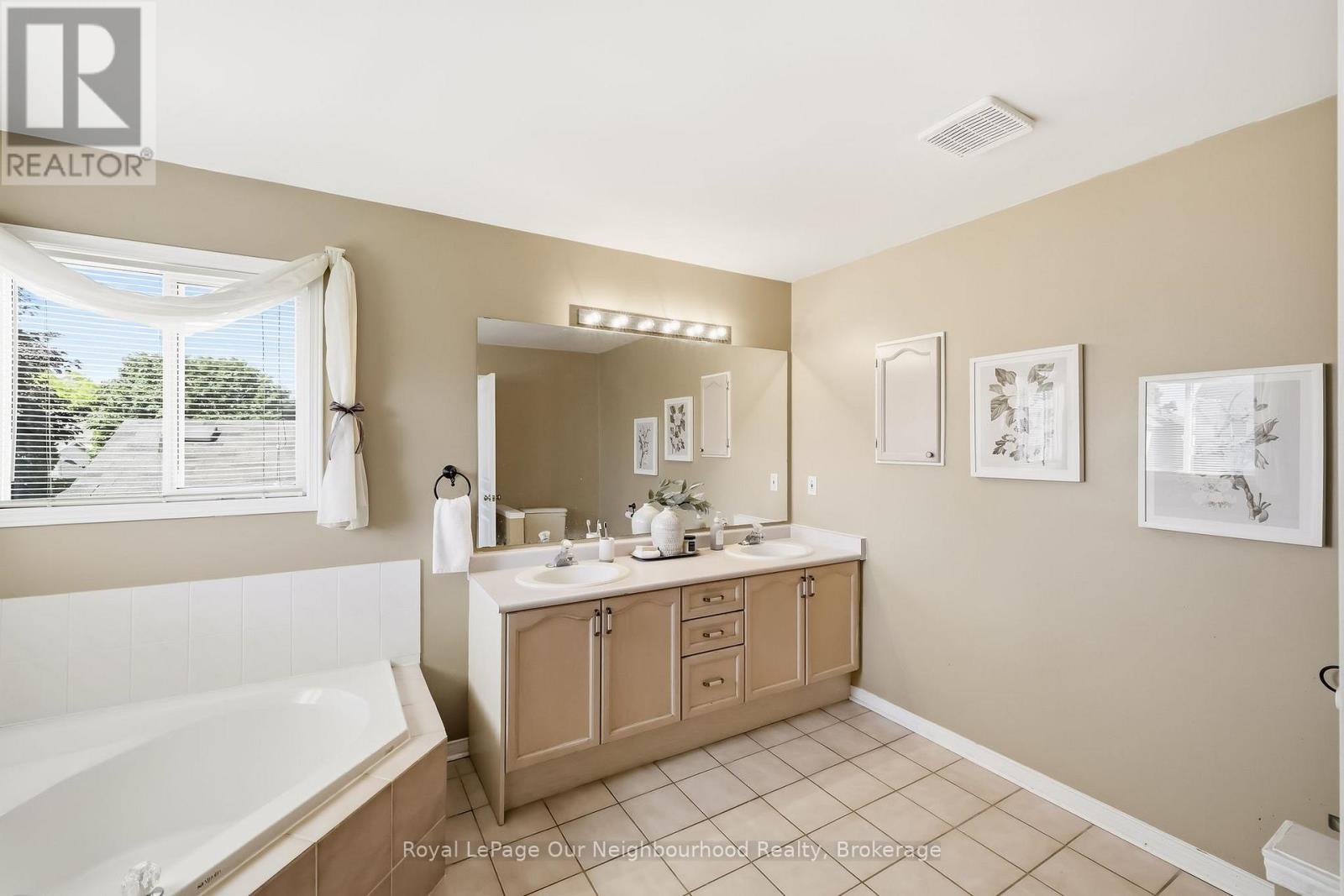 24 WETHERBURN DRIVE - 34