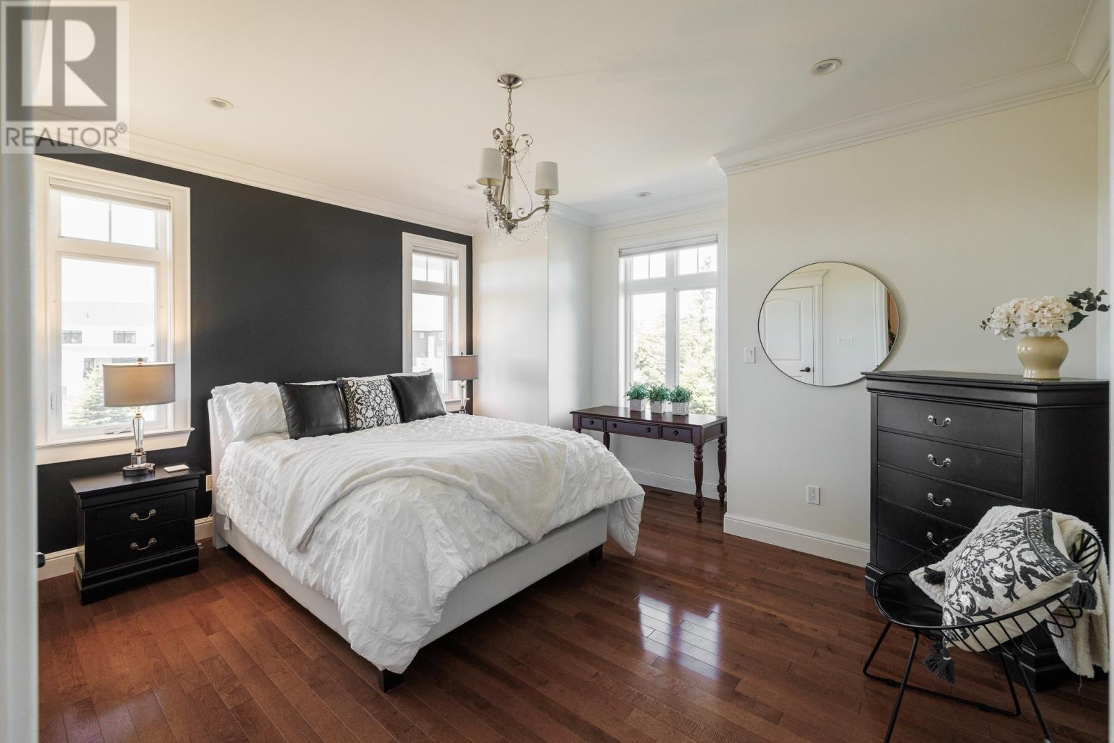 2 Ashkay Drive - 34