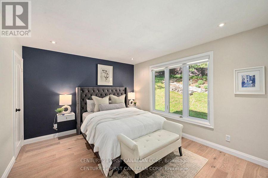 43 COMPTON CRESCENT - 13