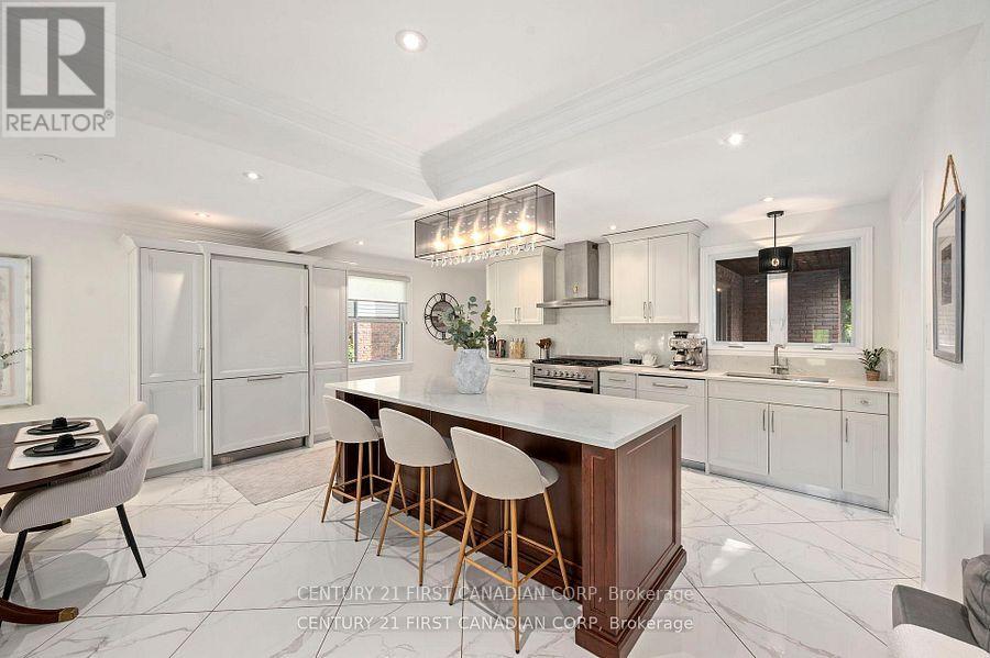 43 COMPTON CRESCENT - 3