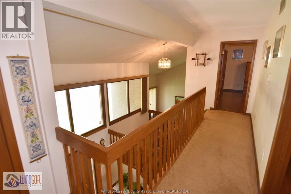 3915 VILLA BORGHESE DRIVE - 19