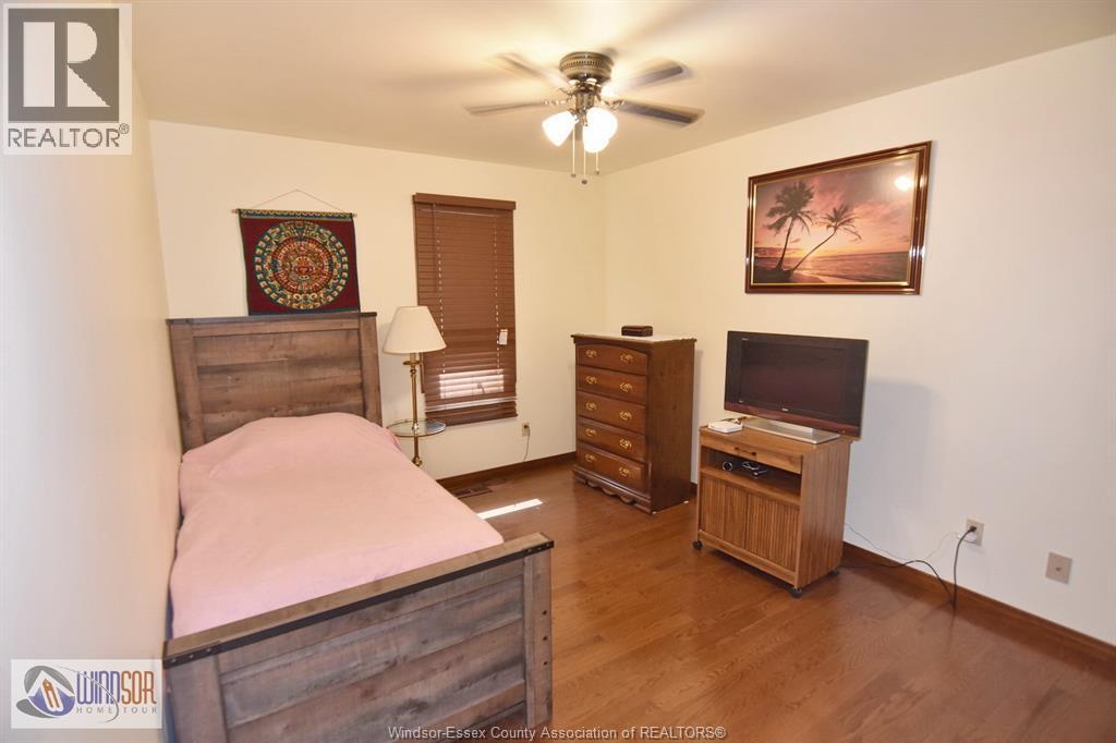 3915 VILLA BORGHESE DRIVE - 29