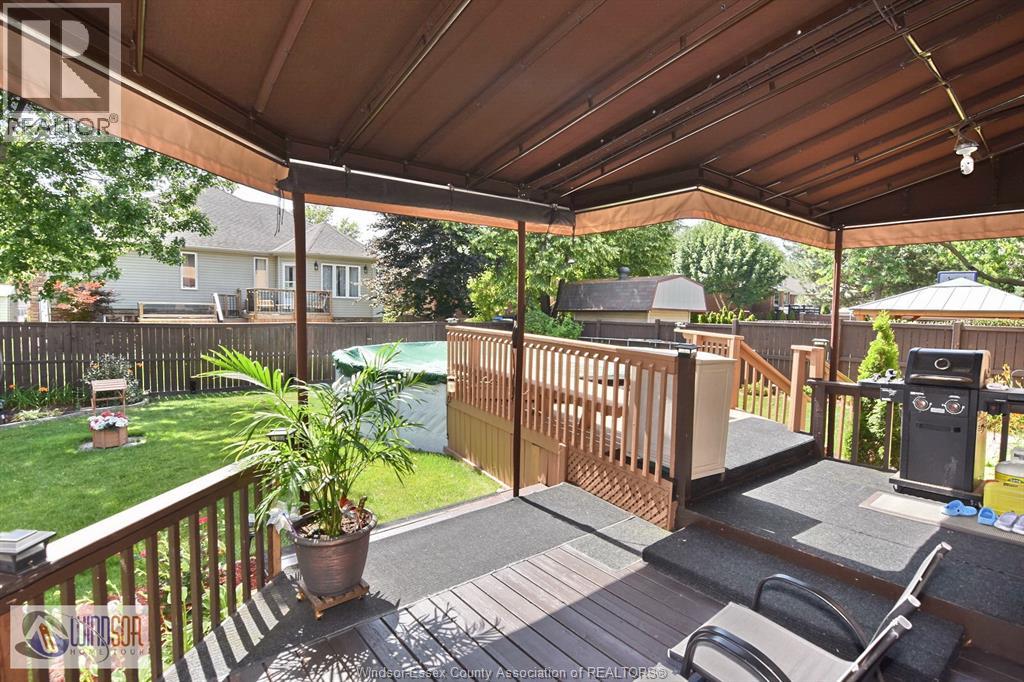 3915 VILLA BORGHESE DRIVE - 32
