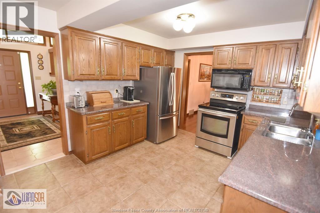 3915 VILLA BORGHESE DRIVE - 5