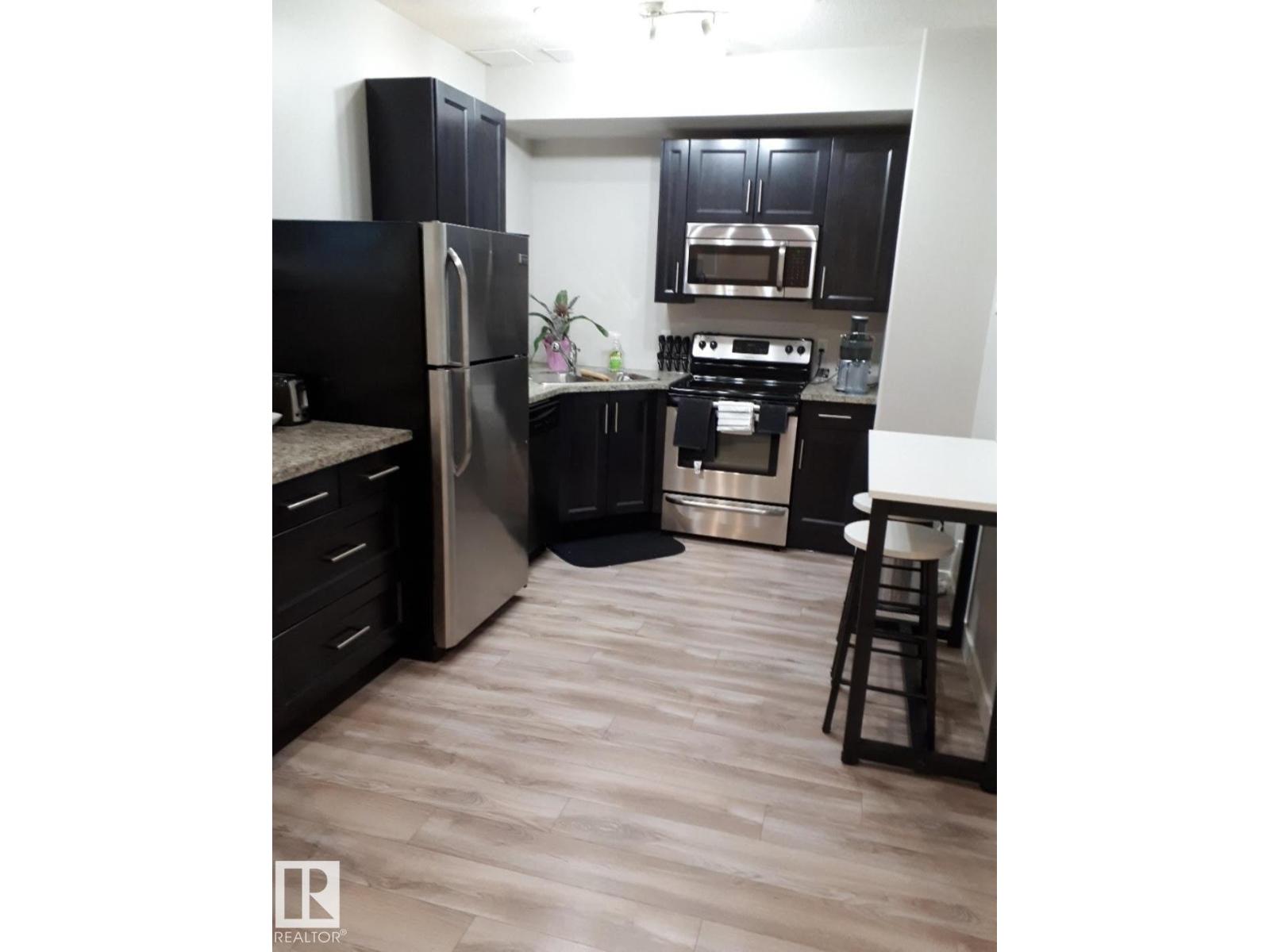 16505 133 ST NW - 25