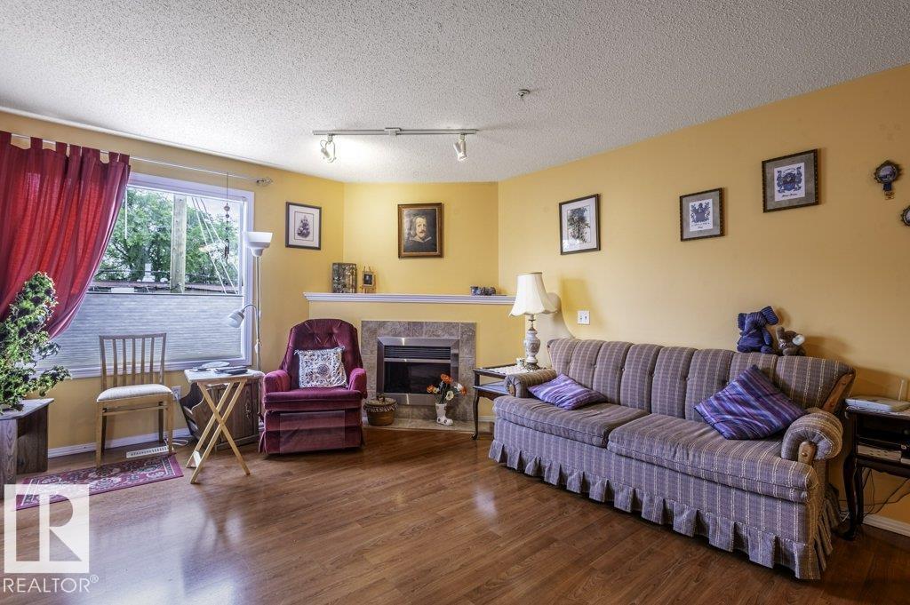 #303 10528 77 AV NW - 8