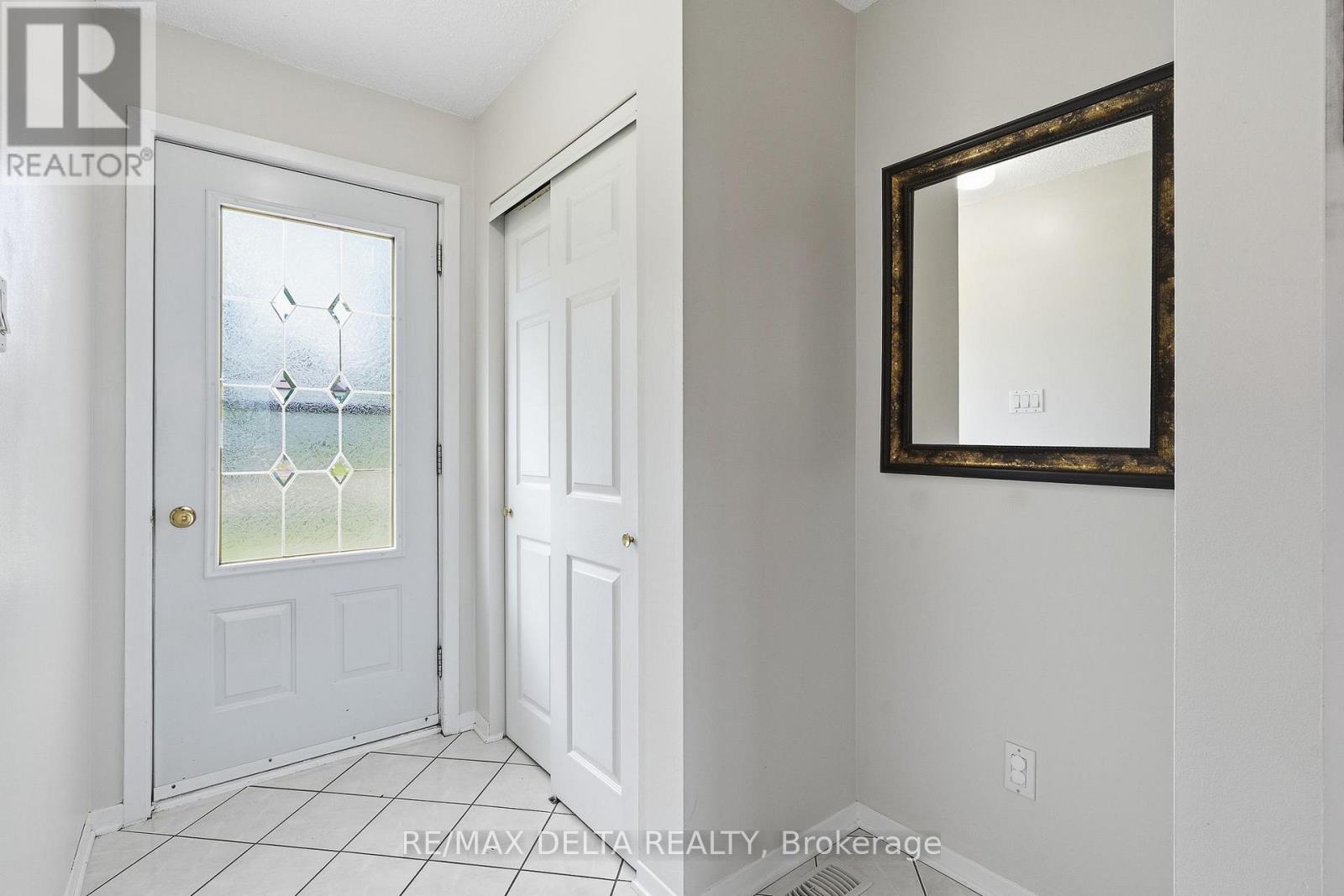 915 ELIZABETH ROAD - Image 3