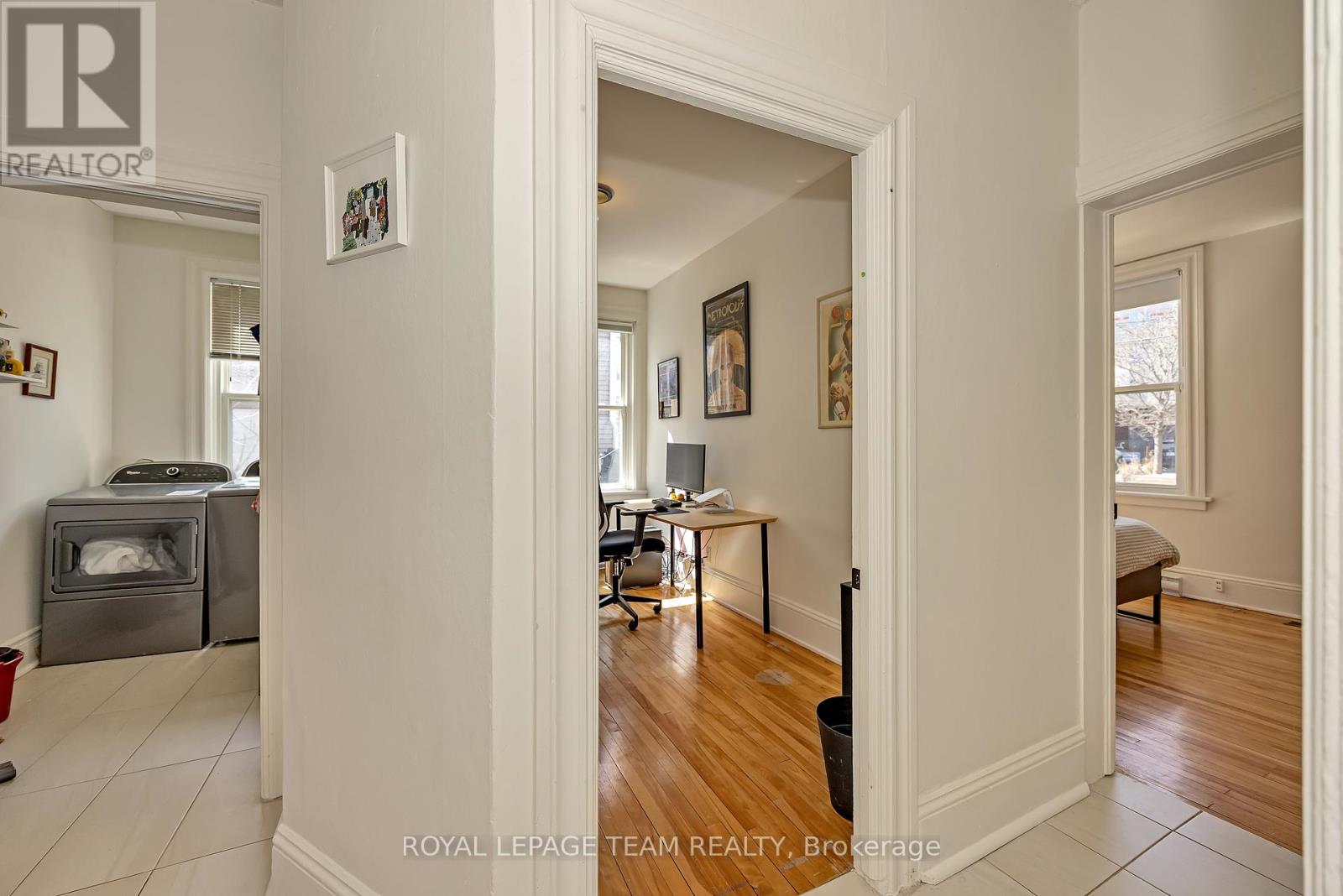 11 SHERBROOKE AVENUE - 18