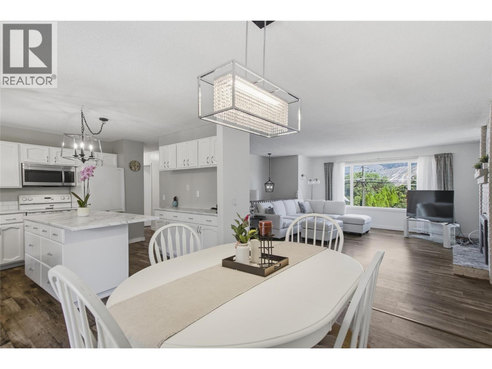 6193 Dallas Drive - Image 7