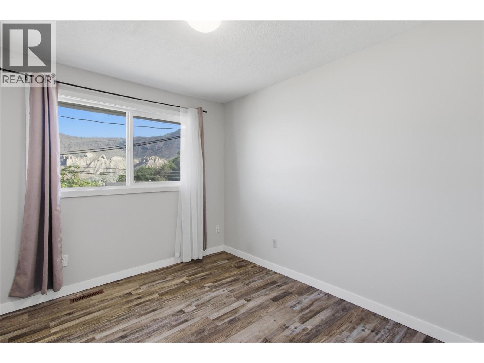 6193 Dallas Drive - Image 10