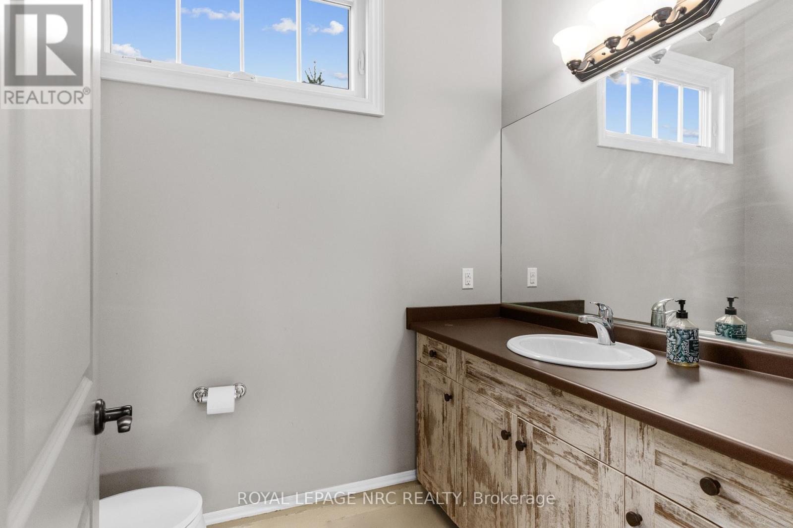 1234 LAKESHORE ROAD - Image 12