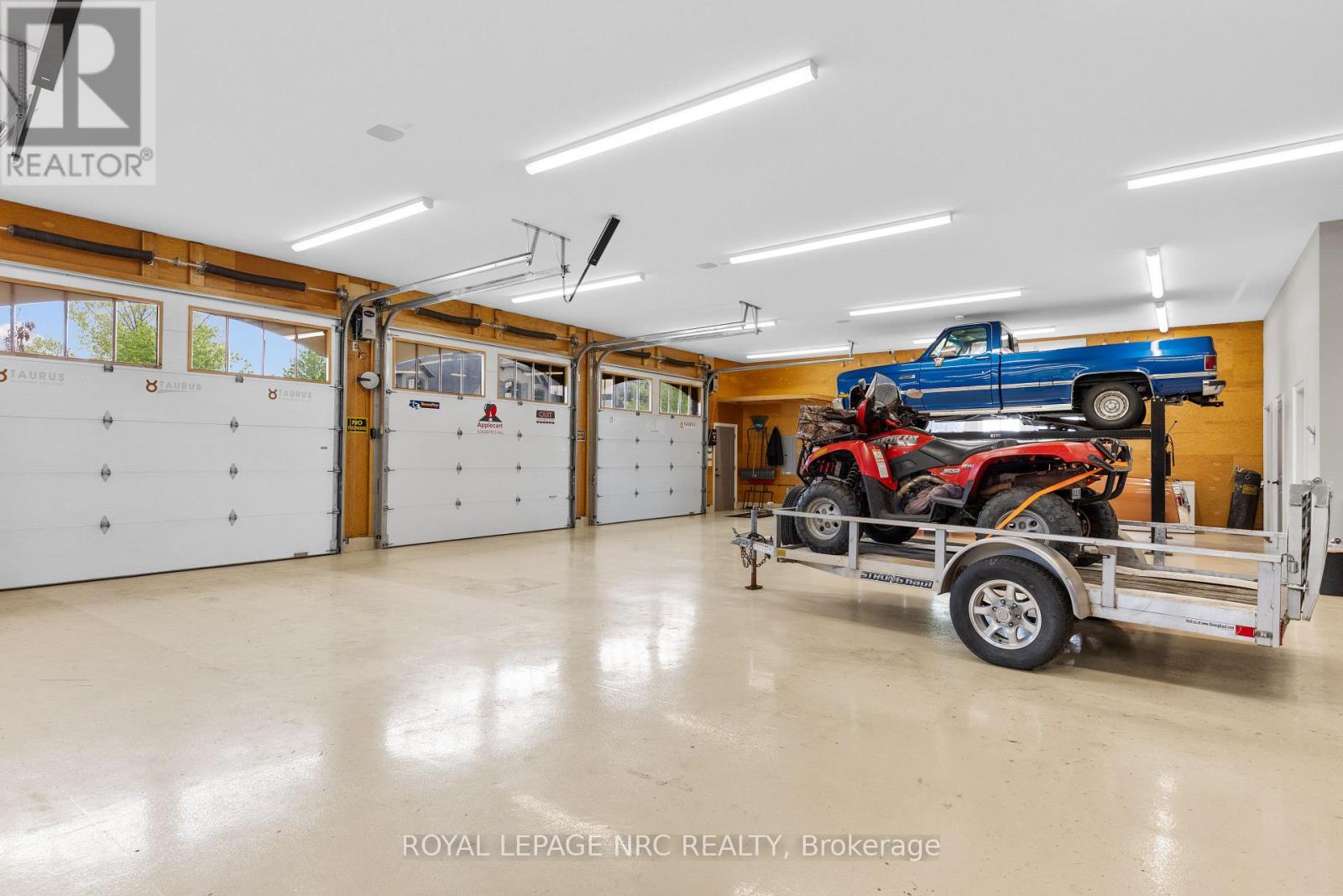 1234 LAKESHORE ROAD - Image 15