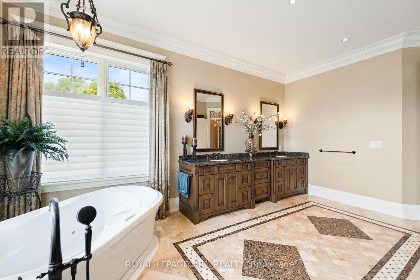 1234 LAKESHORE ROAD - Image 26