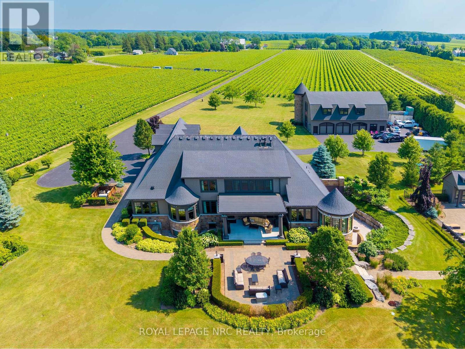 1234 LAKESHORE ROAD - Image 38