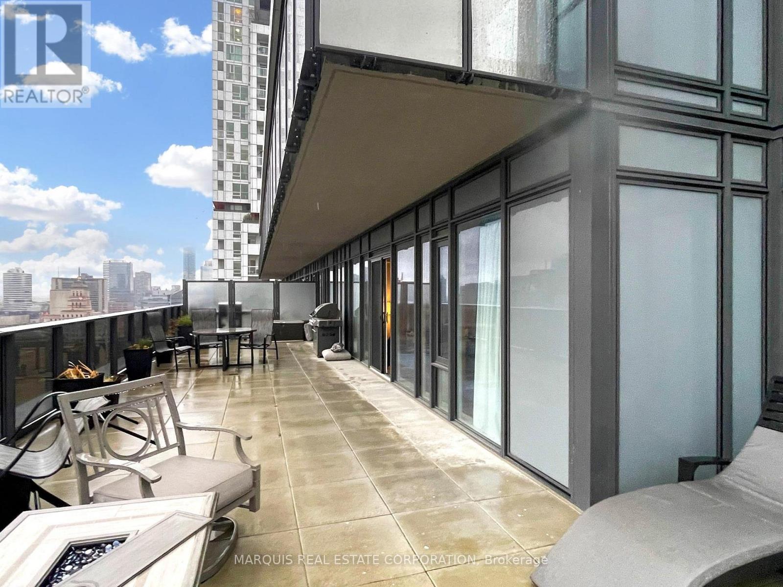 #505 330 RICHMOND STREET W - 16