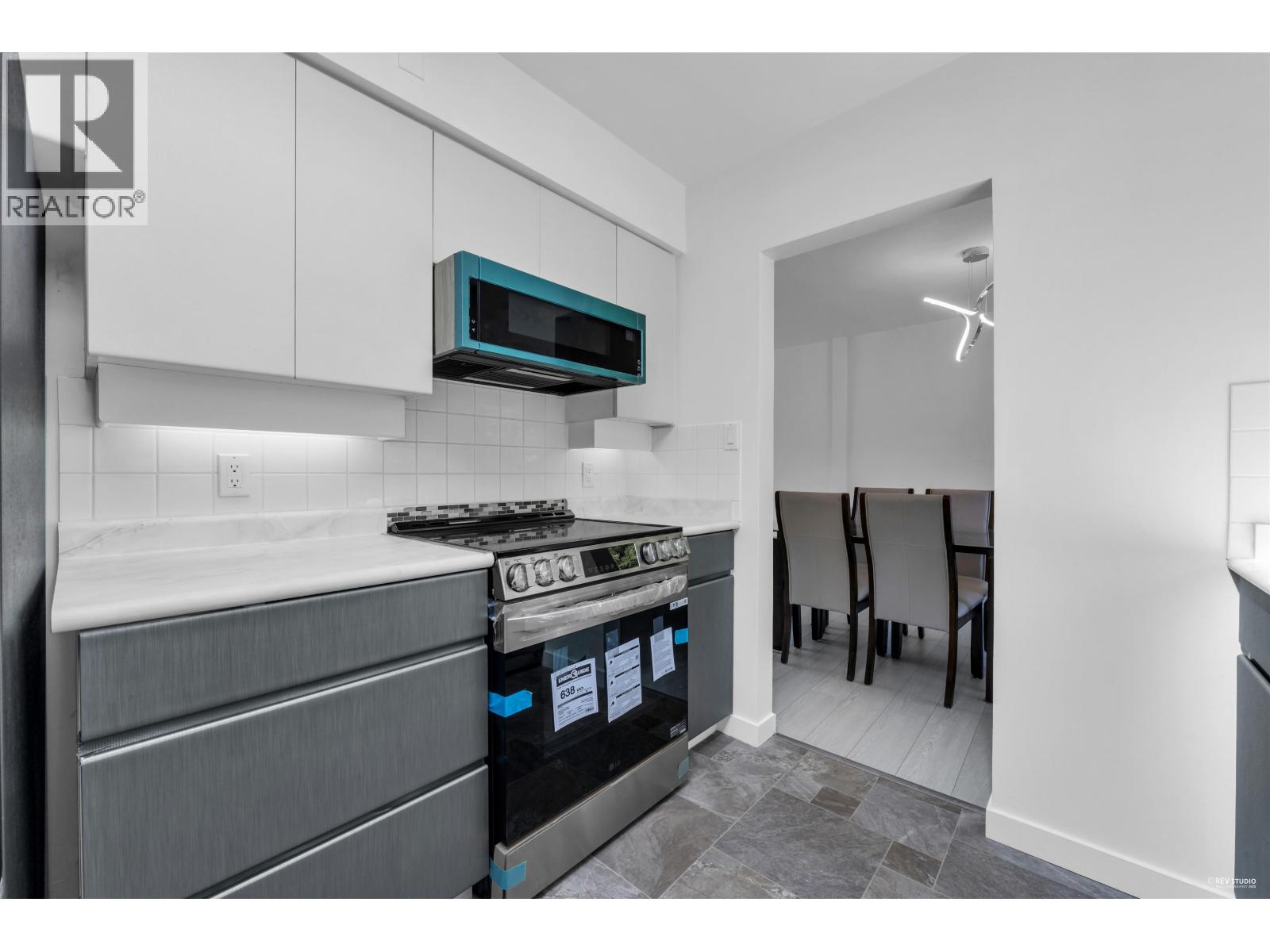 330 W BRAEMAR ROAD, North Vancouver