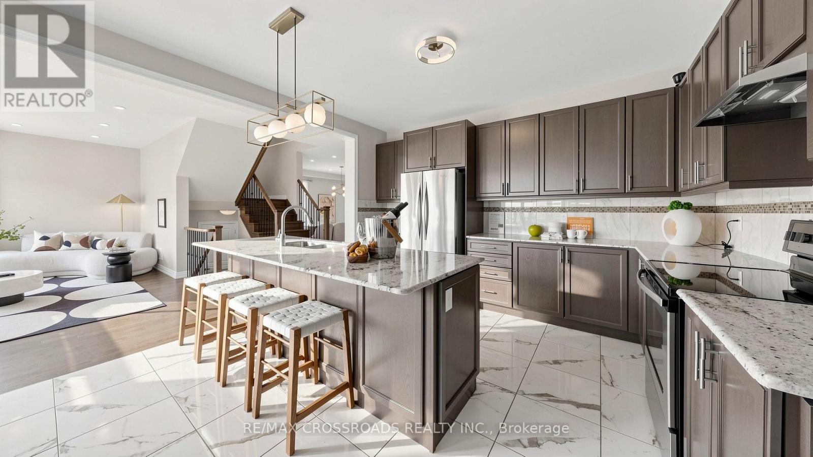 29 LAMPKIN STREET - 18