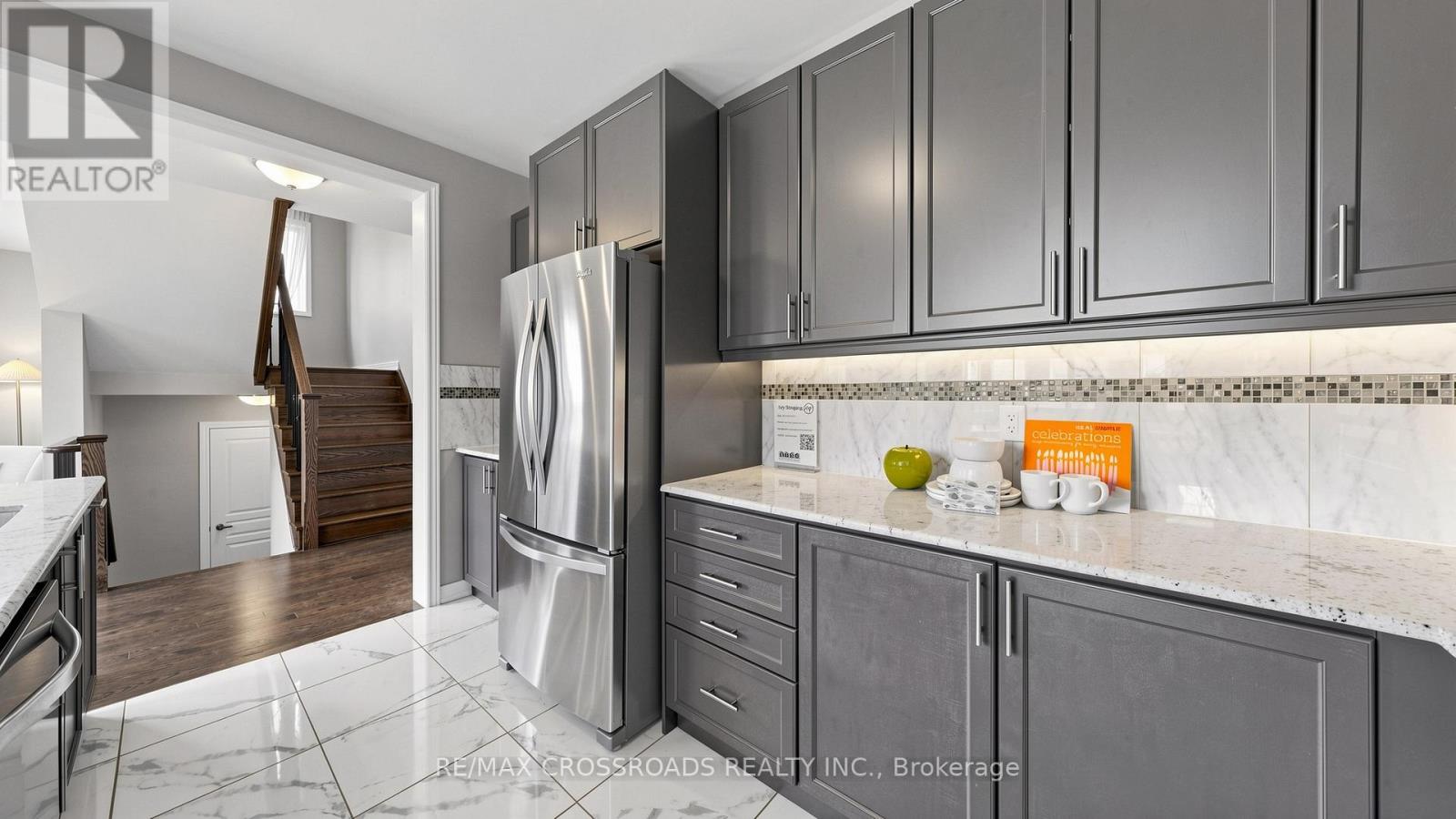 29 LAMPKIN STREET - 20
