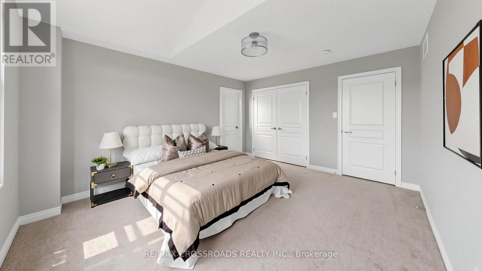 29 LAMPKIN STREET - 34
