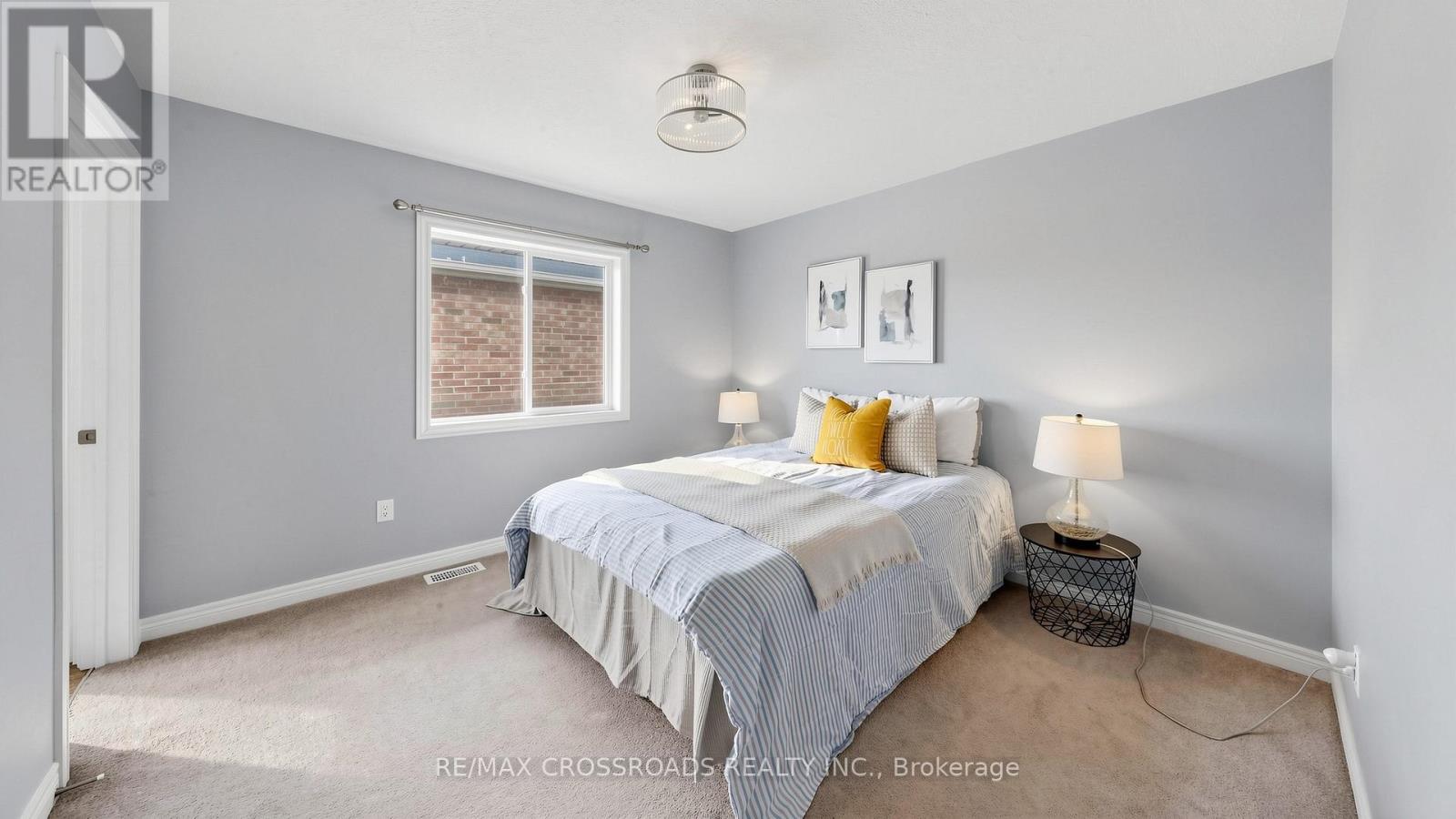 29 LAMPKIN STREET - 38