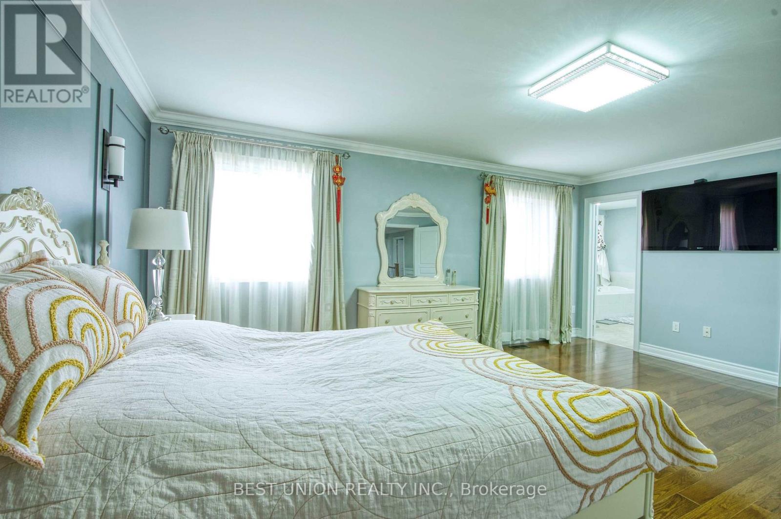 1183 MCTAVISH DRIVE - 29