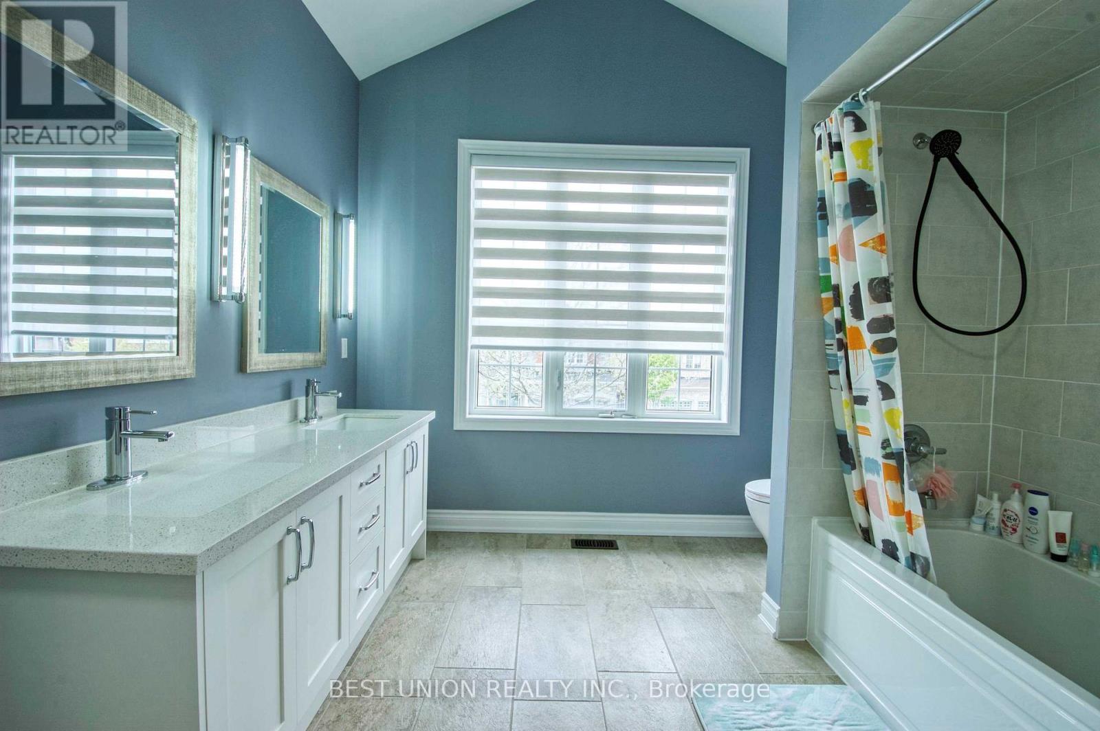 1183 MCTAVISH DRIVE - 39