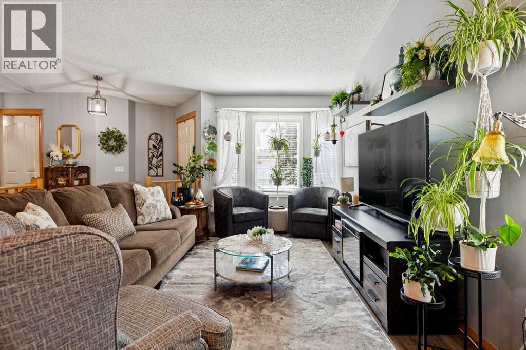 631 Riverside Boulevard NW — photo 11