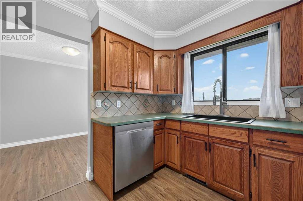1614 Harrison Street — photo 14