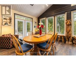 Family room - 19 Redgate Road E, South Bruce Peninsula, ON N0H2T0 Photo 12