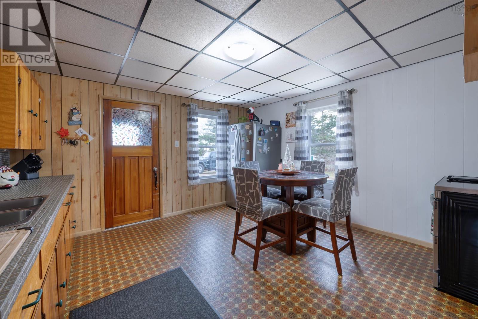 87 Pool Road - 3