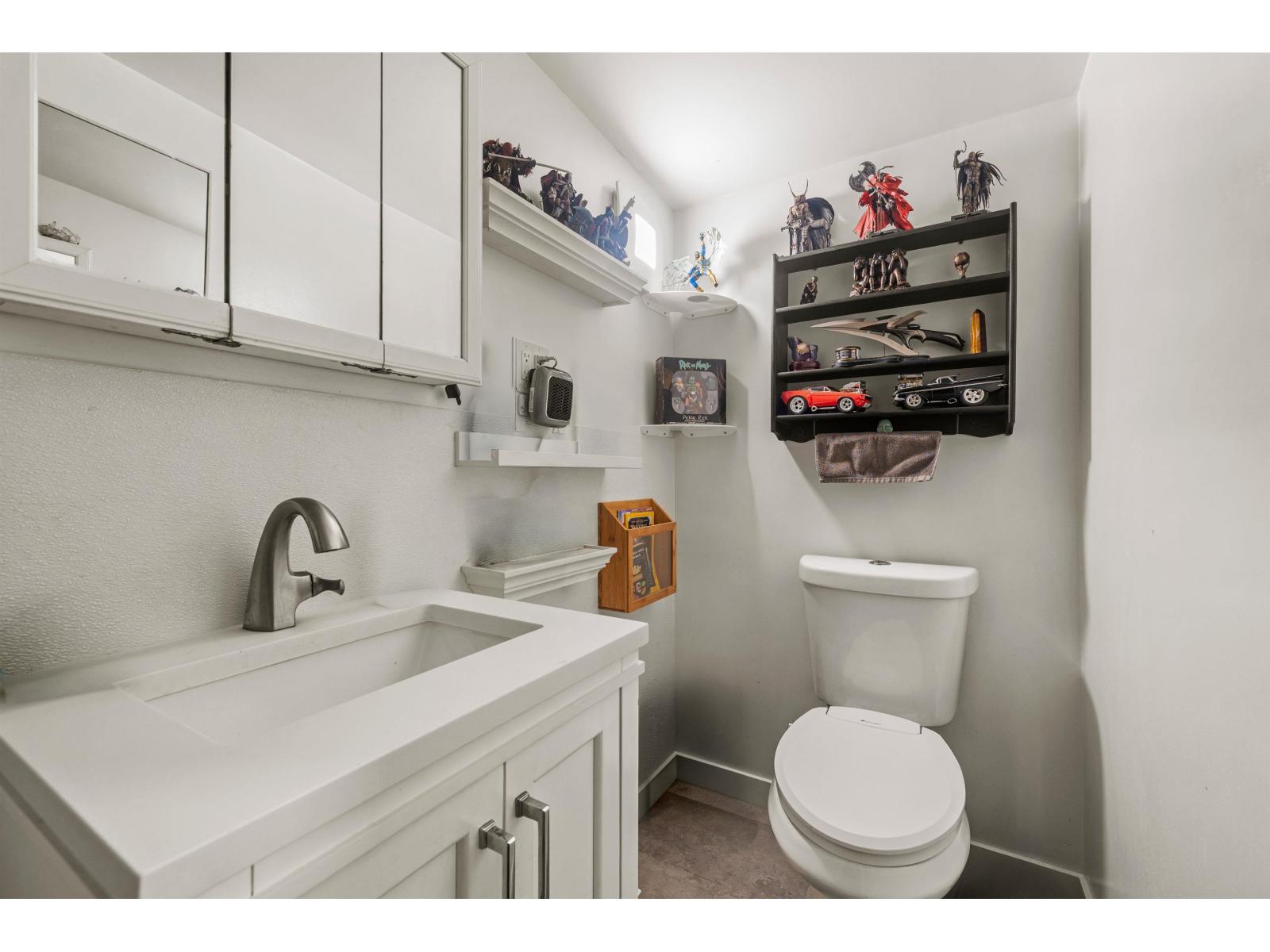 4 Bed, 2 Bath House for Sale in Chilliwack – 82 5742 UNSWORTH ROAD, Sardis South, Chilliwack – MLS# R3141734 - Image 15
