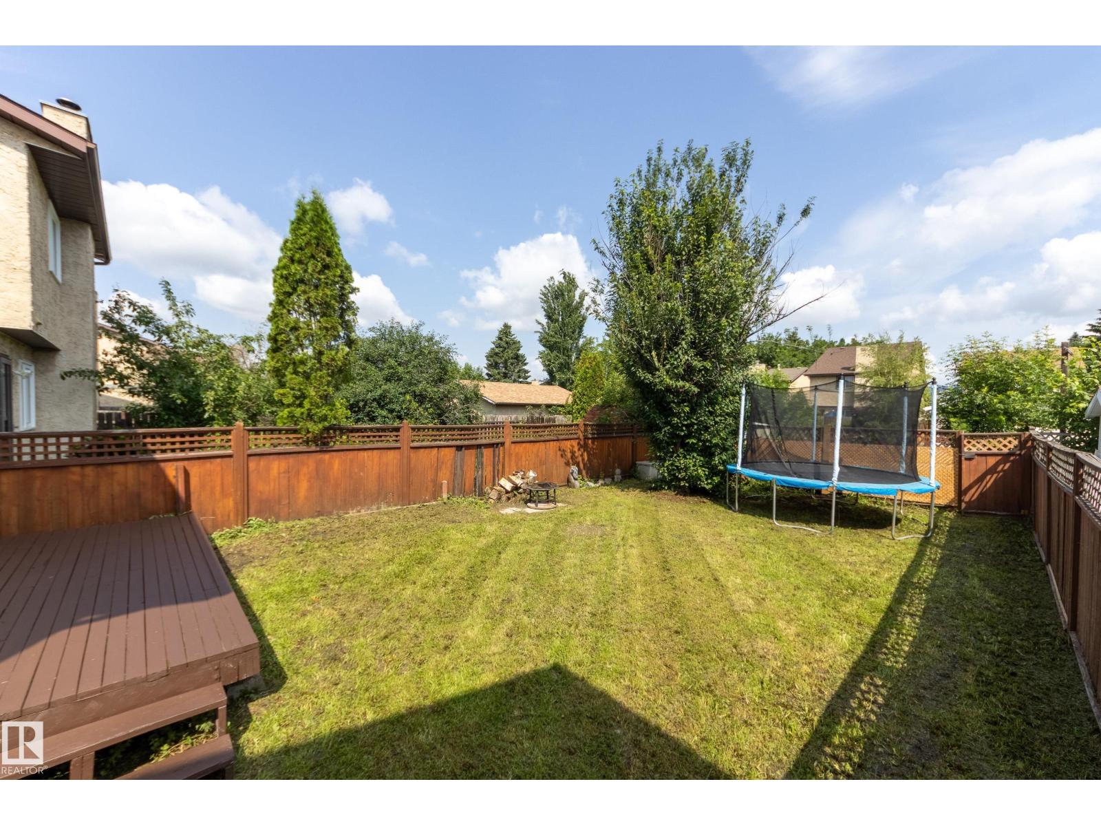 3526 42 AV NW - 31