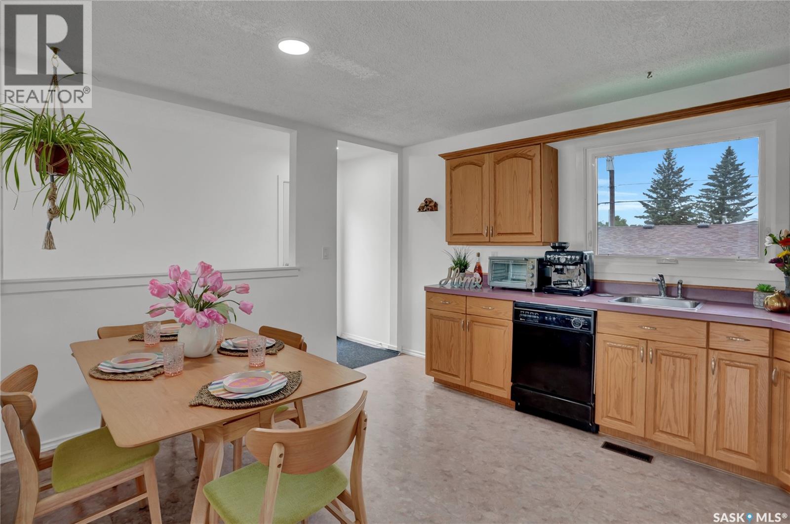 1538 Smith STREET — photo 12