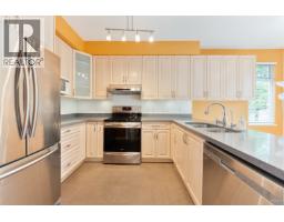 8 7500 Cumberland Street, Burnaby, BC V3N4Z9 Photo 6