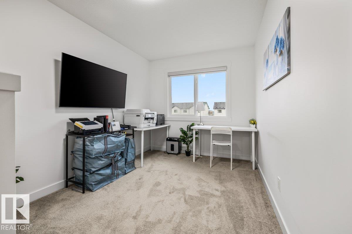 9307 221 ST NW - 24