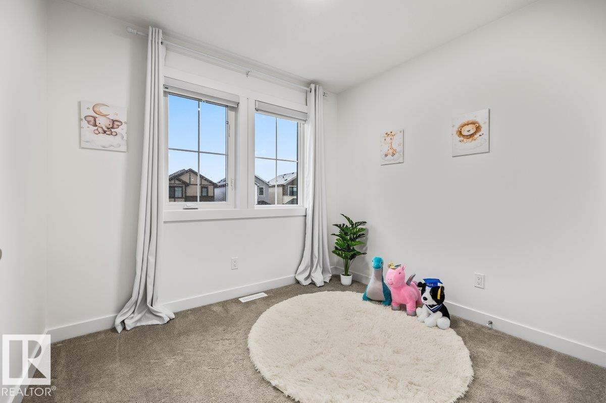 9307 221 ST NW - 33