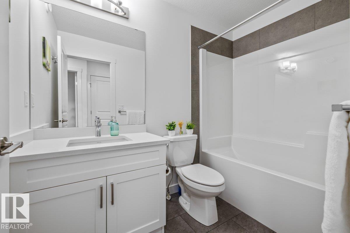 9307 221 ST NW - 34
