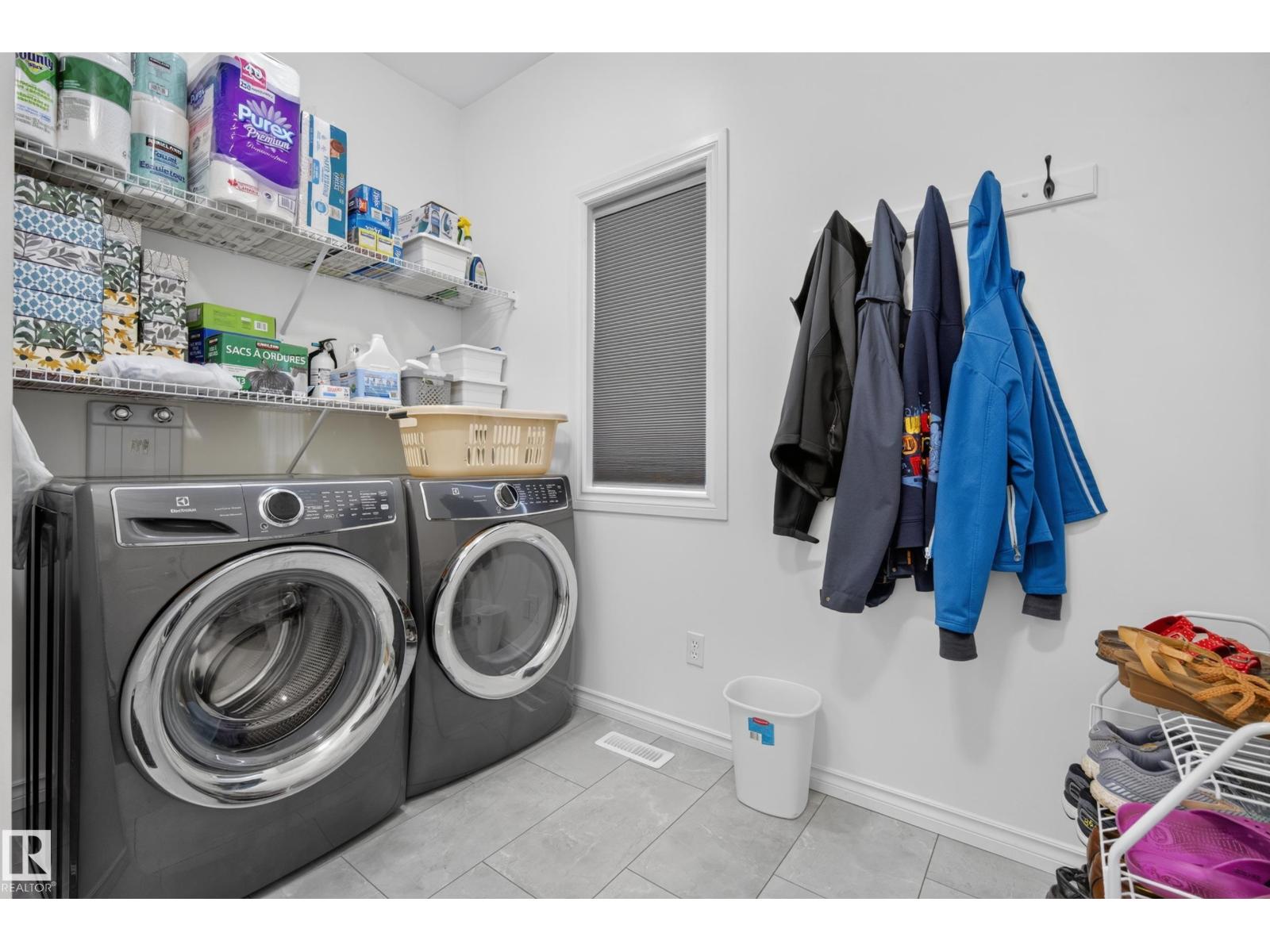101 RIDGEBROOK CL — photo 16